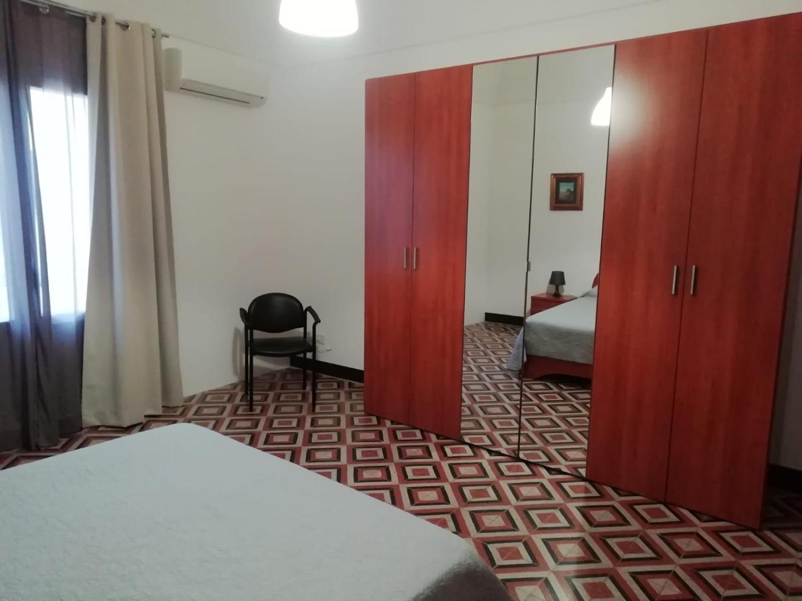 Sat Appartamenti Locazioni Turistiche Brevi-G&P Holiday Home Trapani Exterior photo